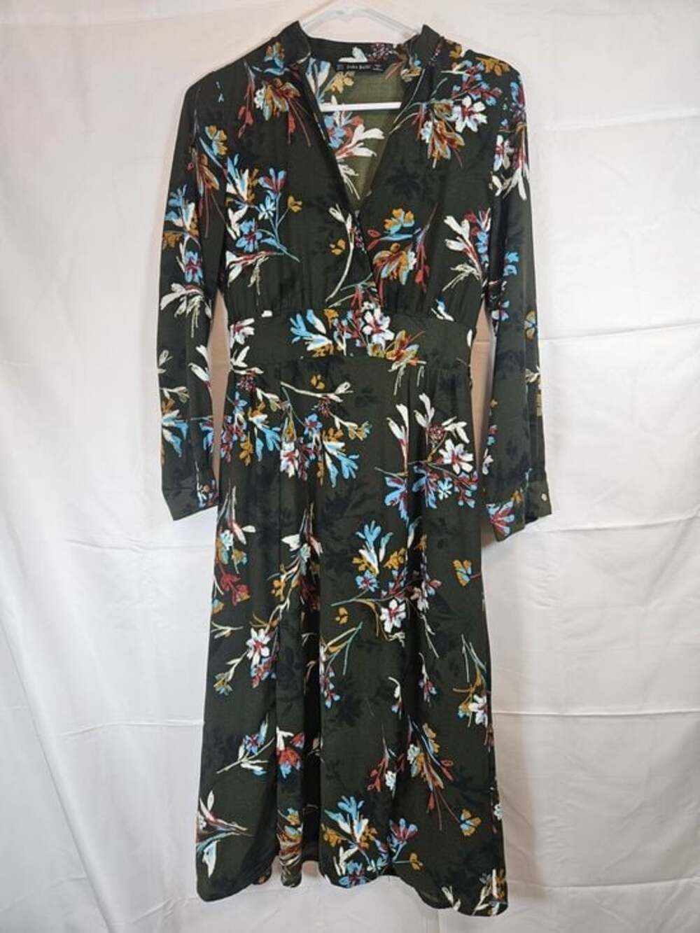 Zara Olive Green Floral Long V-neck Sleeve Midi Dress Business Casual Office
